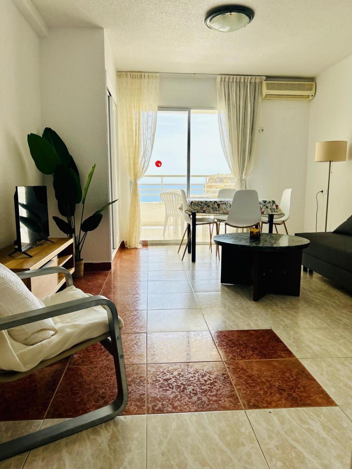 Sol Mediterraneo Palm 1